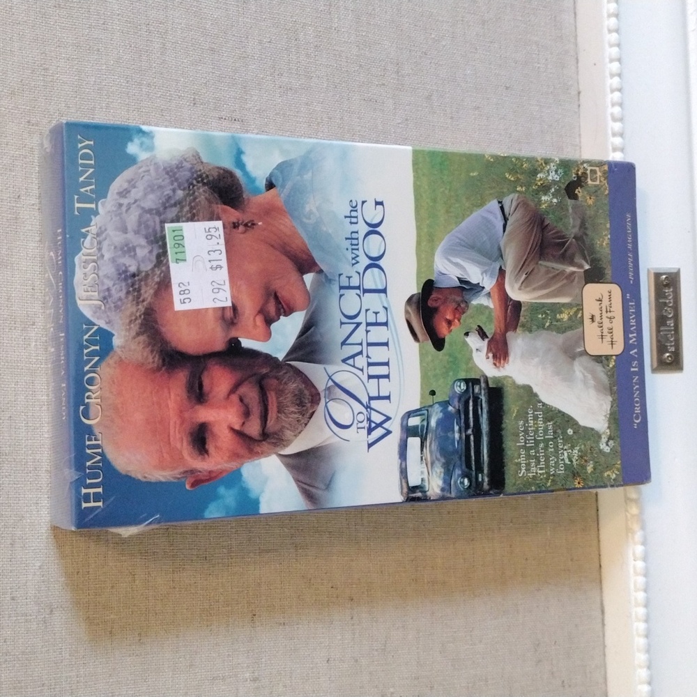 Hallmark To Dance with the White Dog VHS movie.